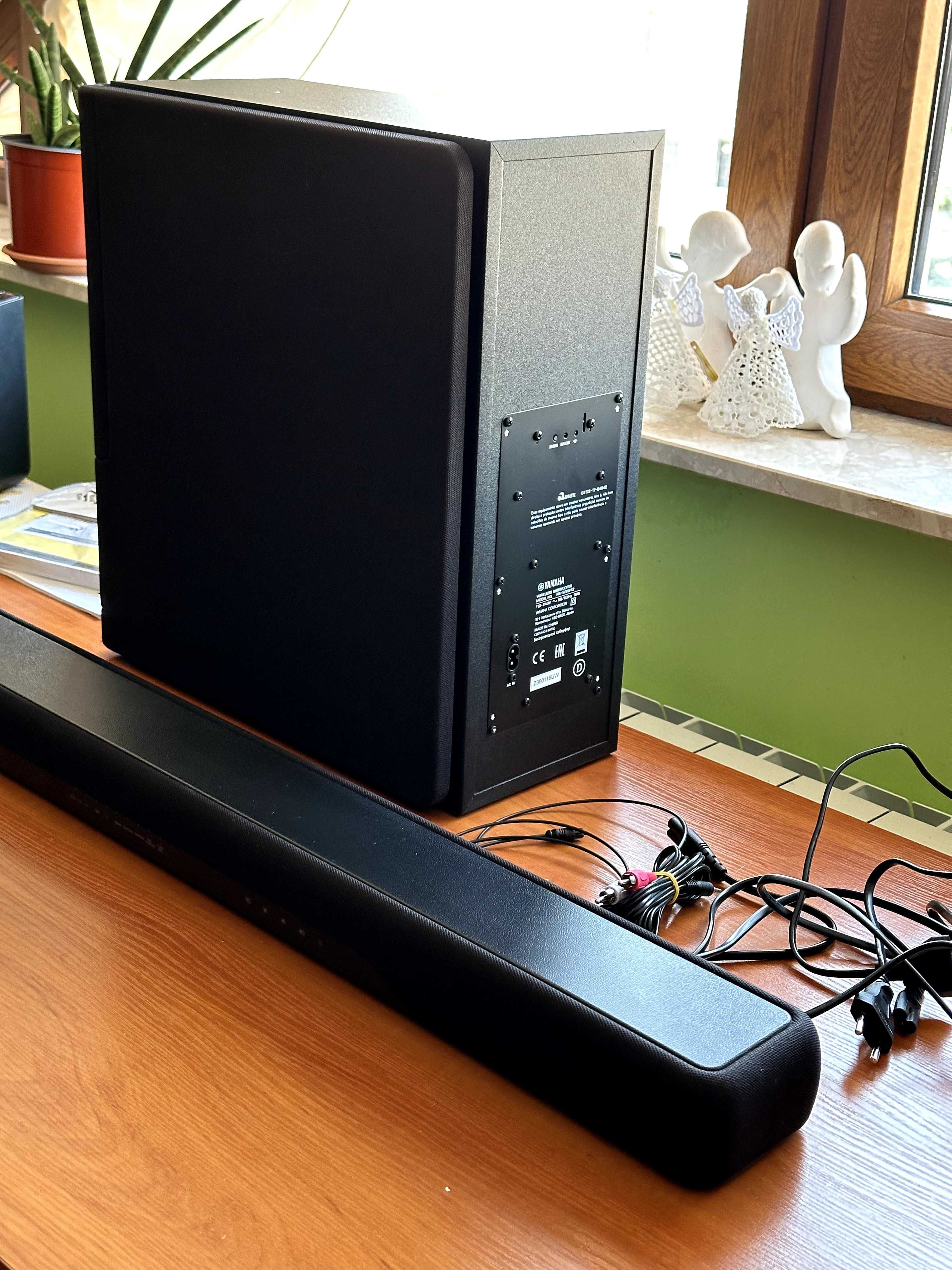 Soundbar Yamaha ATS 2070 + Subwoofer Dolby Digital Bluetooth 200W