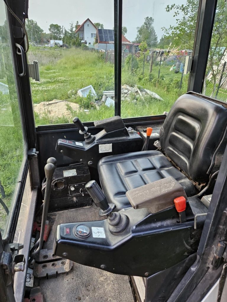 Minikoparka Bobcat X320