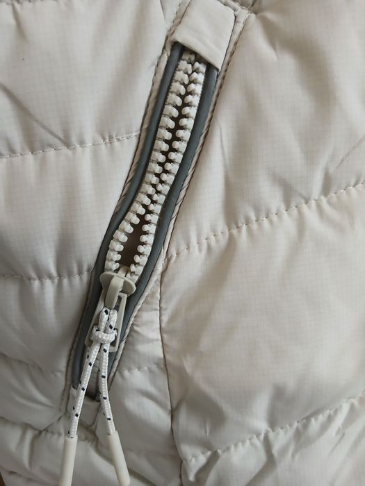 Куртка женская.Размер М.