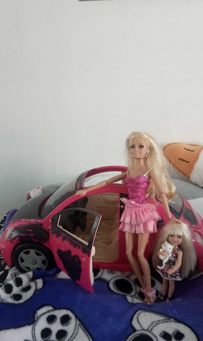 Mattel piękna lalka Barbie UNIKAT2009r Gratis córeczka,Kot i auto
