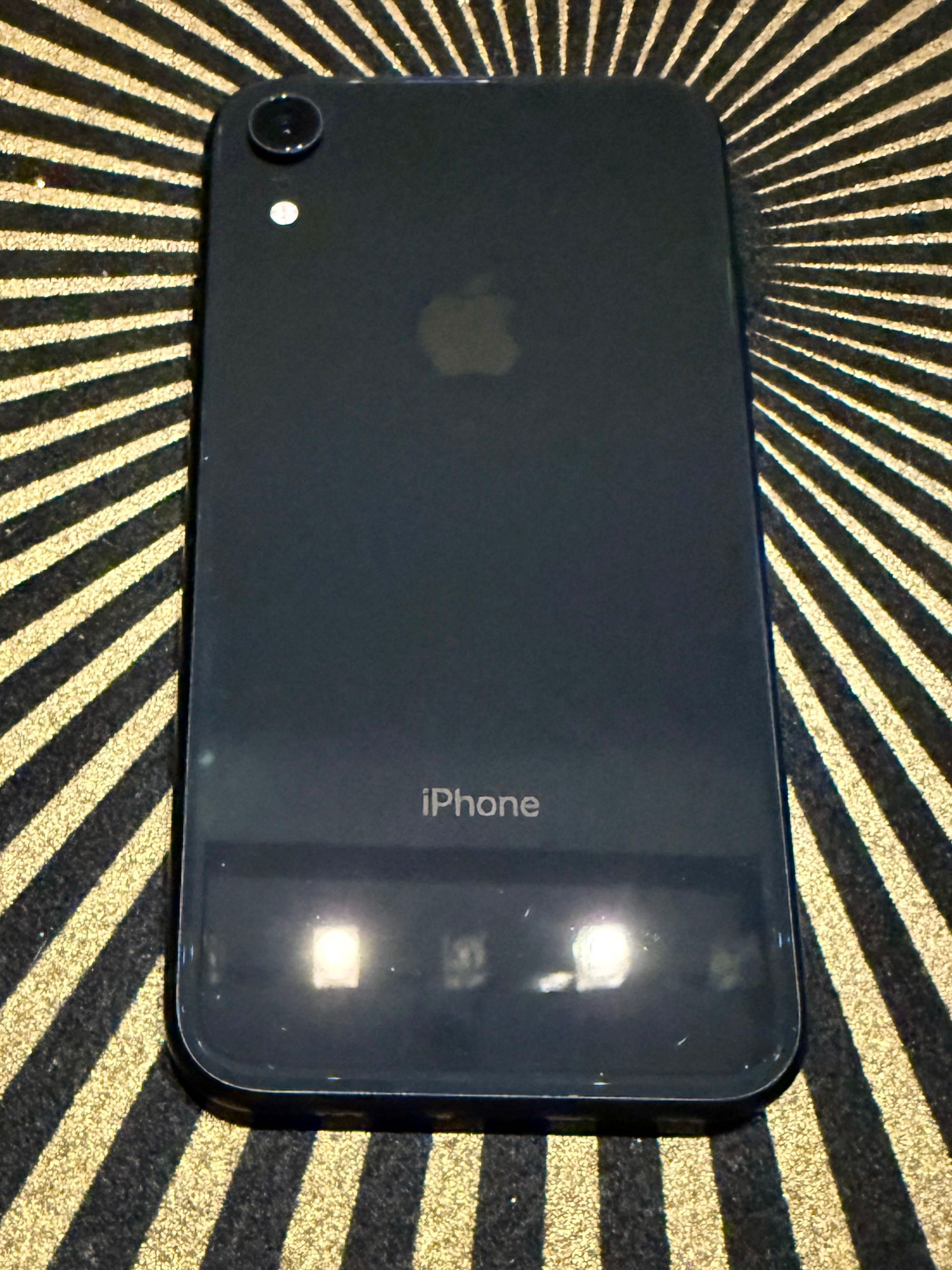iPhone XR 64GB (Black)