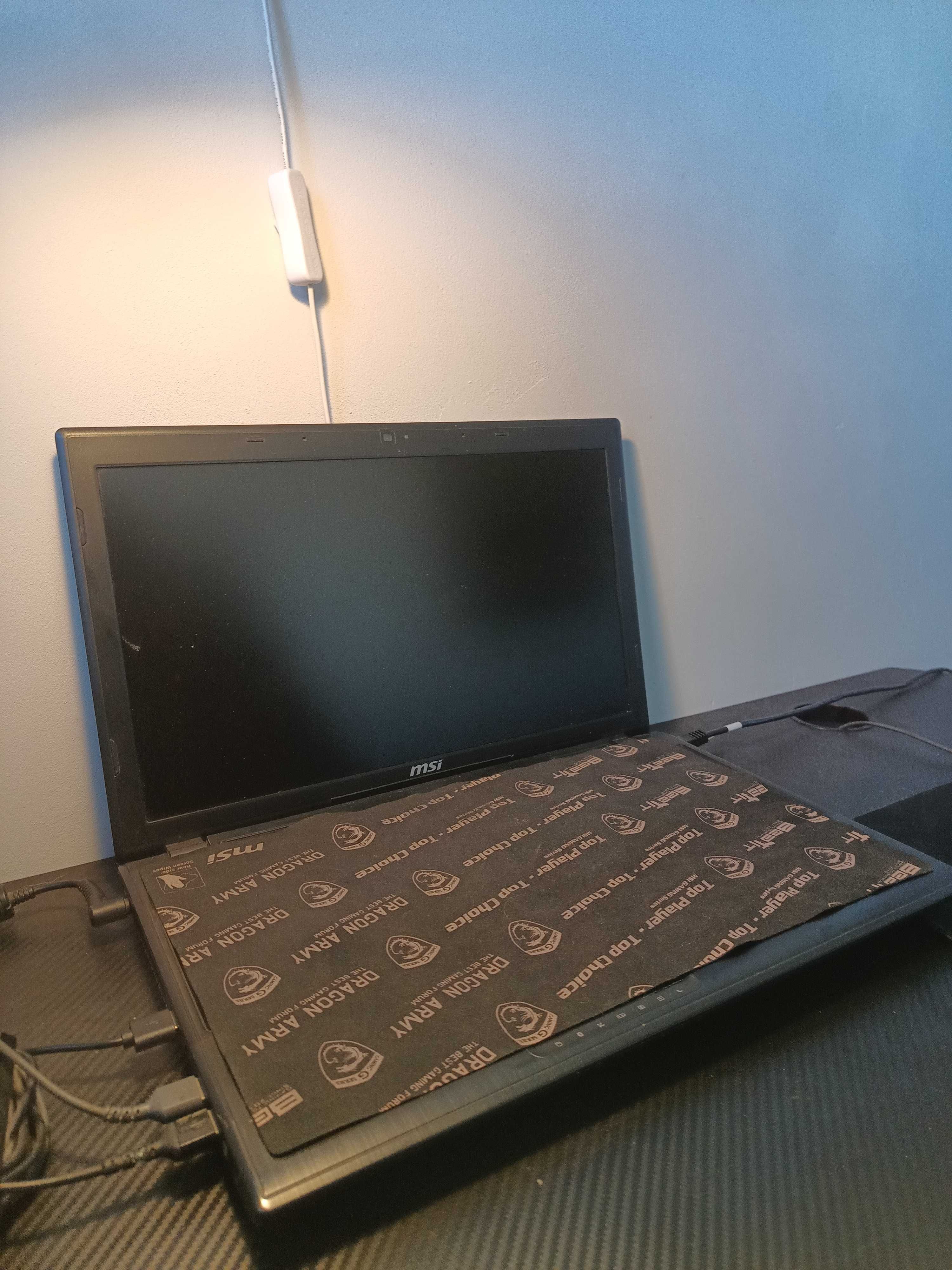 Laptop MSI GP60 2PE Leopard + OPIS