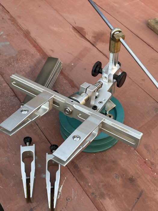 Точилка для ножей