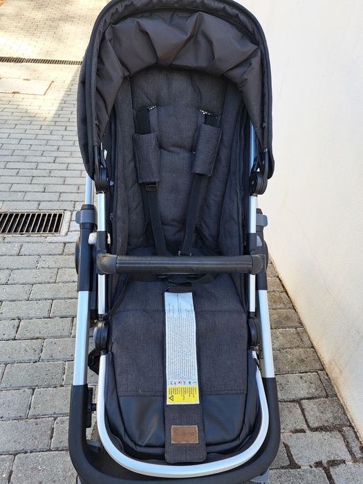 Carrinho de bebé Emmaljunga NXT90 Lounge Black  com alcofa, cadeira e