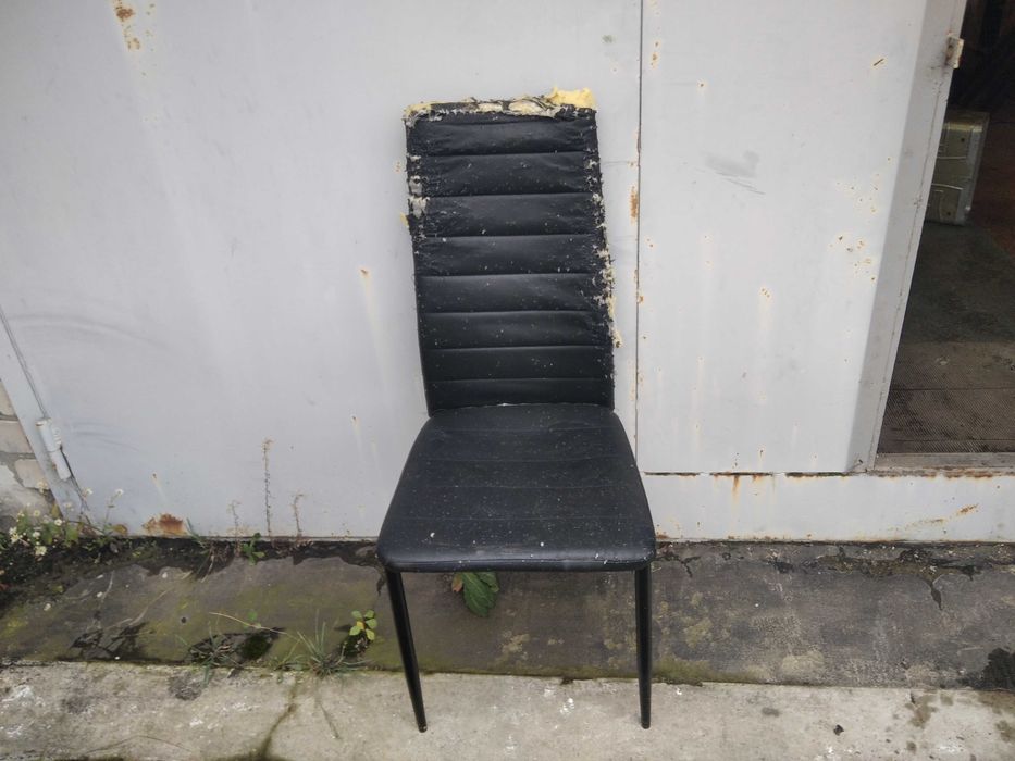 Стулья б/у не дорого.