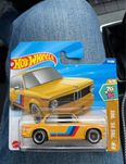 Bmw 2002 hot wheels