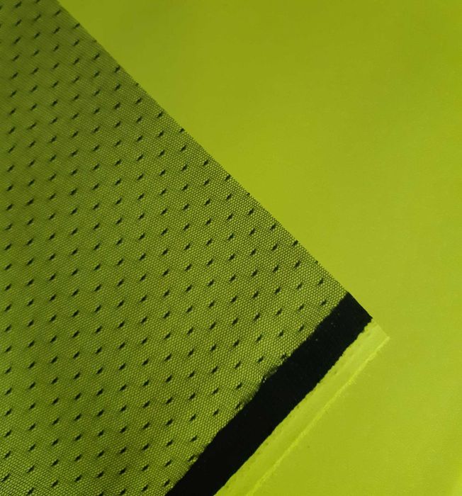 2mb Dzianina do szycia pianka nurek limonka neo z czarną koronką kropk