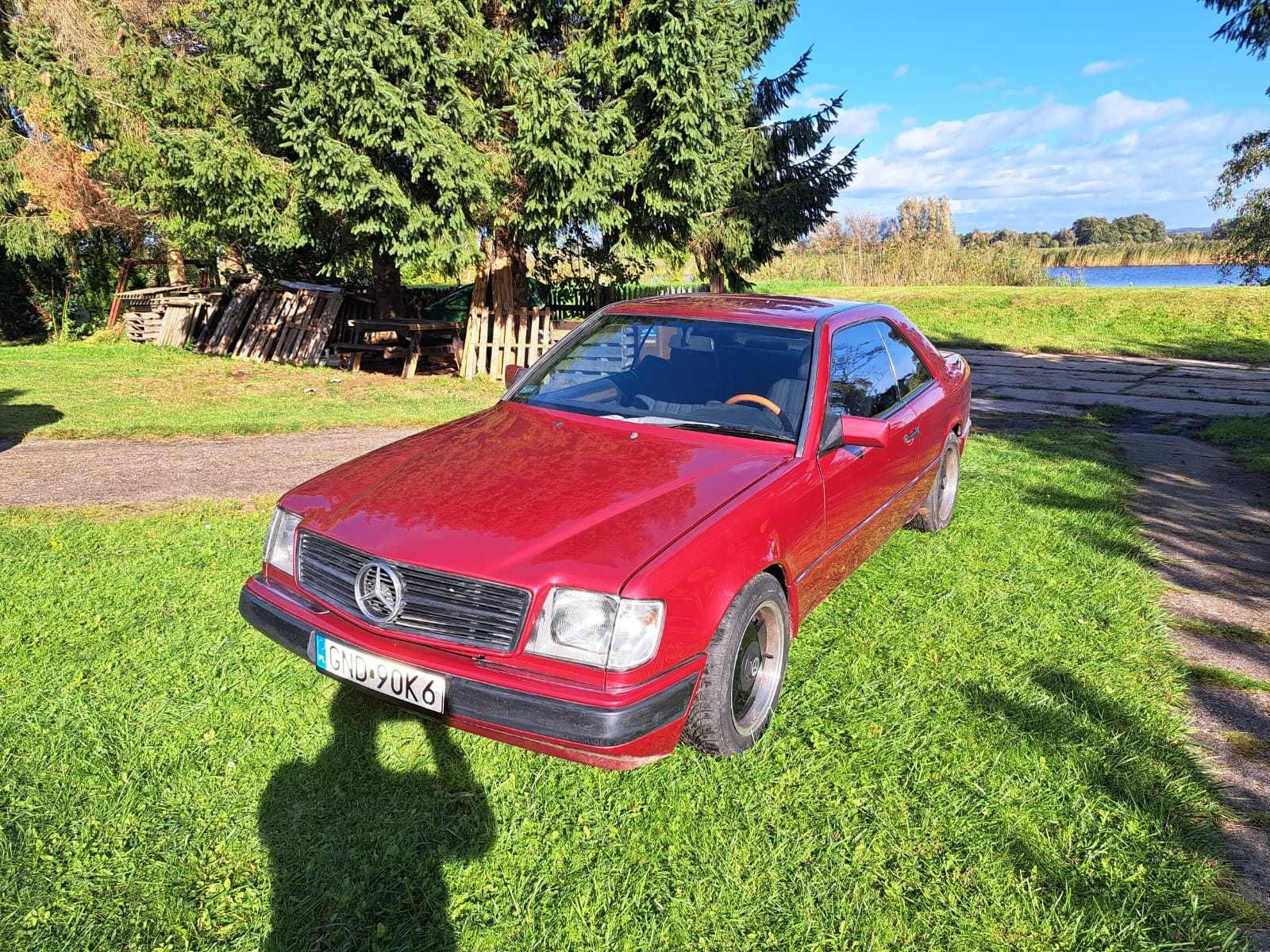 Mercedes 124 Coupe