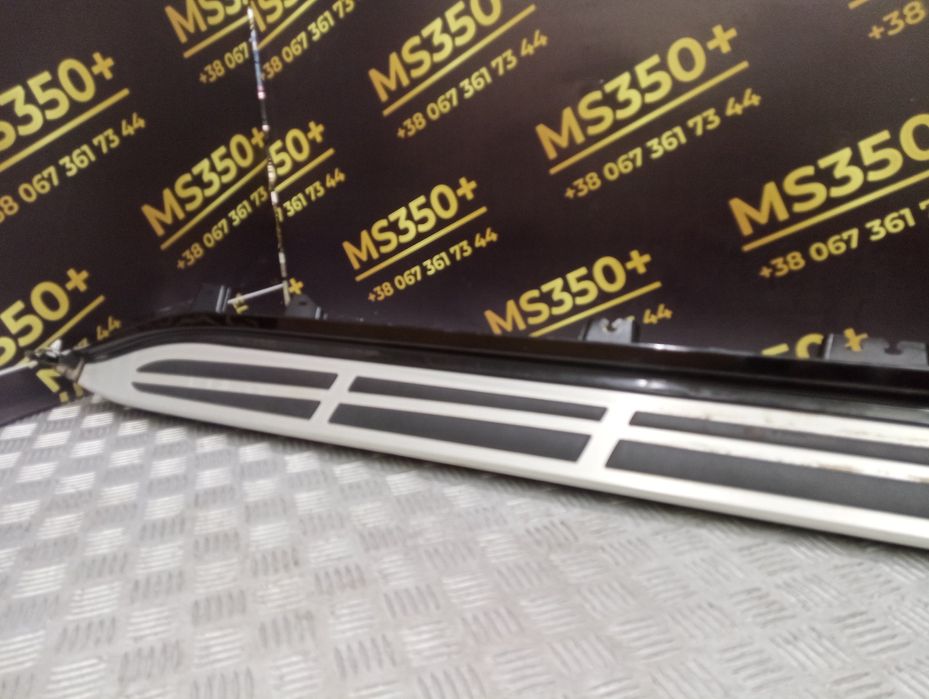 Накладка декоративна на поріг права BMW X7 G07 Розборка БМВ Х7 Г07