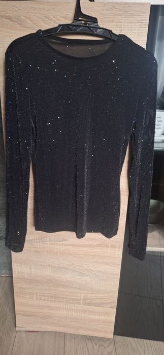 Siateczkowa brokatowa bluzeczka