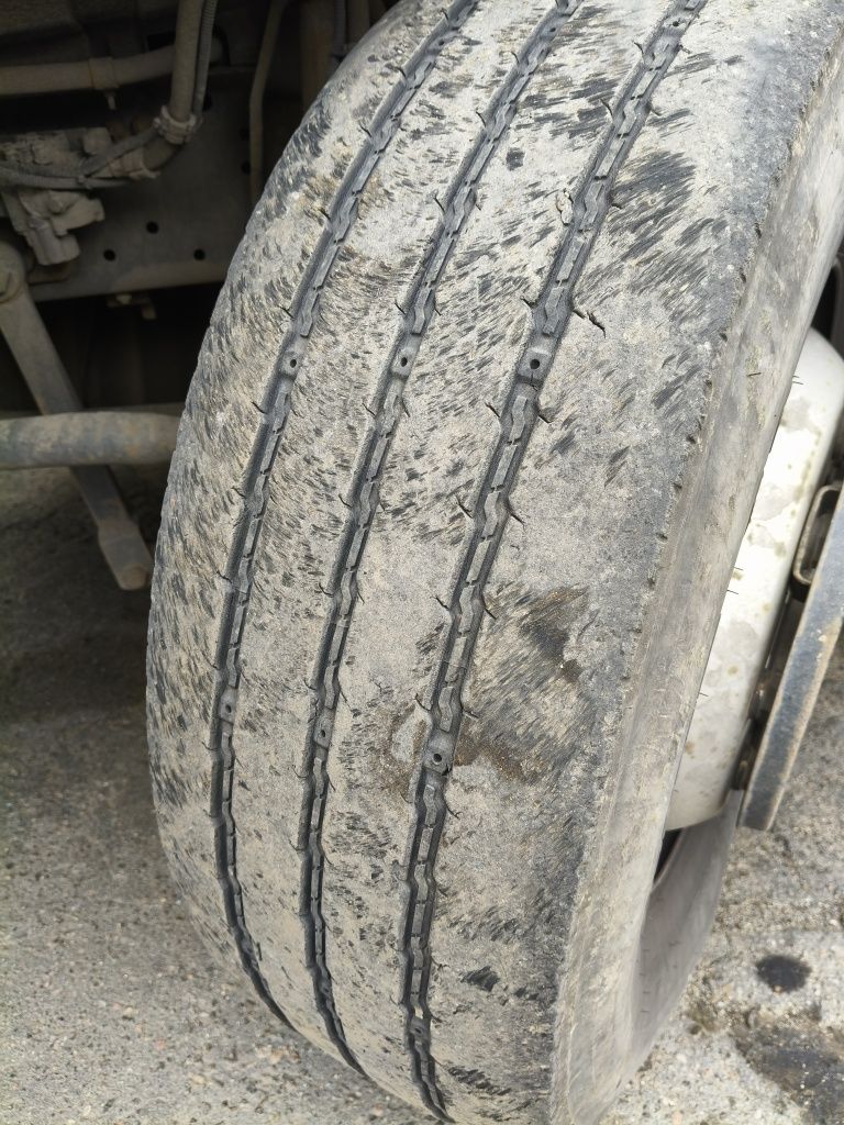 Sava 285 70 19.5