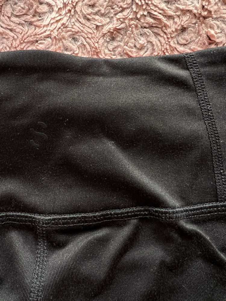 czarne nieprześwitujące leginsy legginsy wysoki stan H&M Sport S