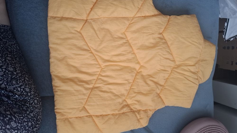 Bezrękawnik Reserved roz. 164