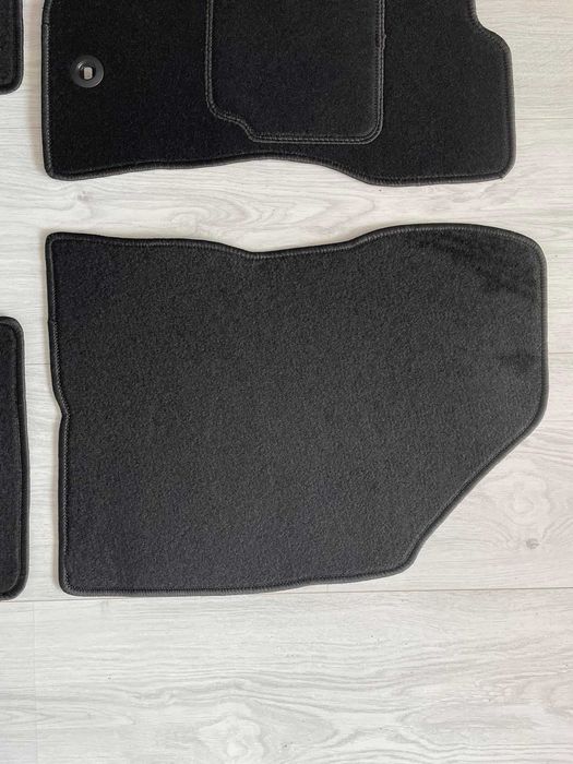 Dywaniki Welurowe TOYOTA AVENSIS 3 III T27 13-18 Dopasowane STOPERY