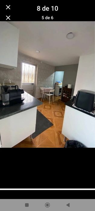 Alugo quarto para 1 pessoa