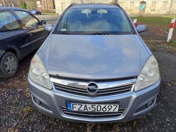 Opel Astra H 1.6 116 km kombi 2007 benzyna/gaz