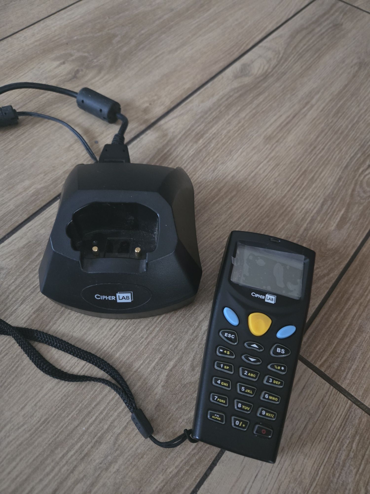 Inwentaryzator/ Kolektor danych Cipherlab 8000 + stacja dokująca
