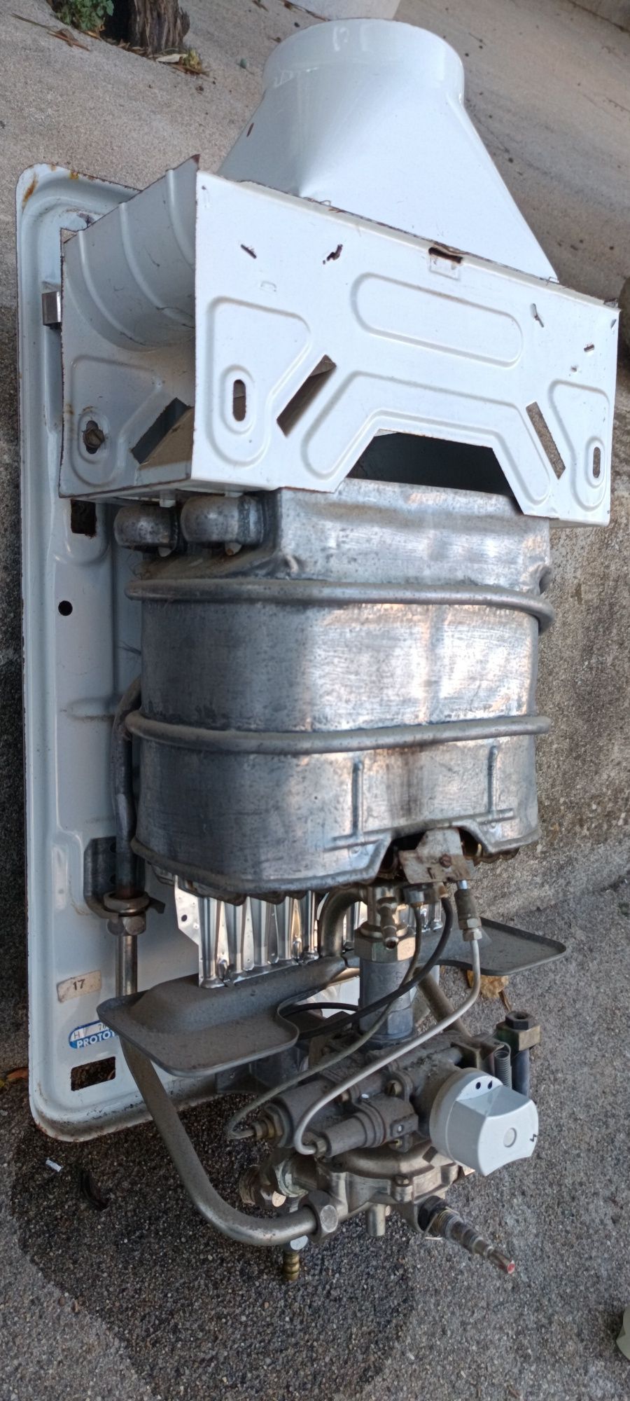 Esquentador Vaillant a trabalhar e a bom preço