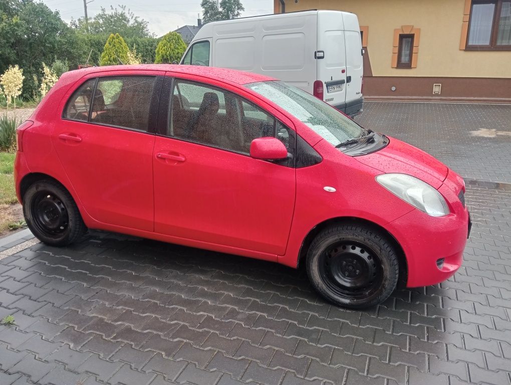 Toyota Yaris sprzedam