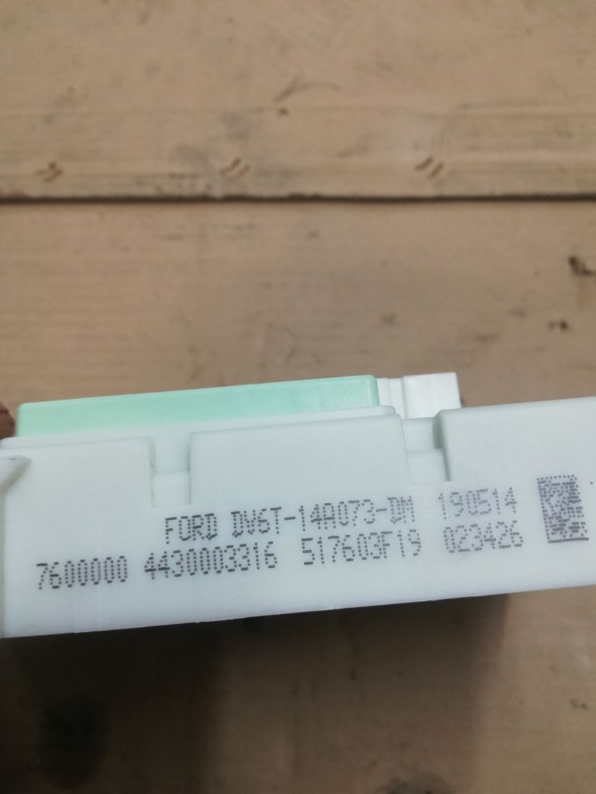 Moduł komfortu BSI BCM GEM DV6T 14A073 DM C-max mk2 II Kuga mk2 Focus
