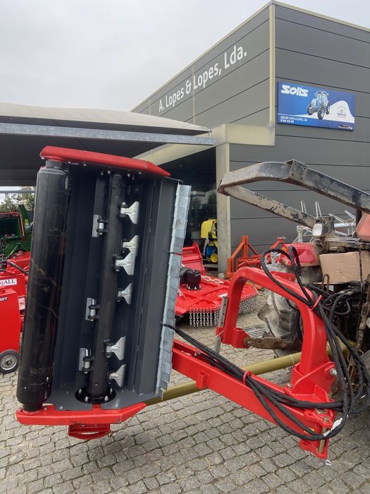 Limpa bermas triturador de martelos reforçado 585kg