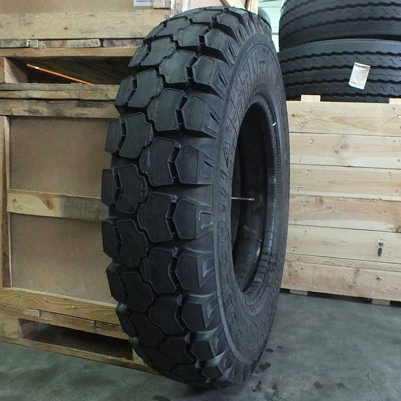 Шина 8.25R20 (240R508) ИК-6АМ 10PR 122/125J (БцШЗ) Украина