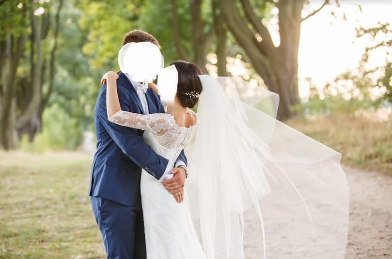 Suknia ślubna Pronovias model Dracane