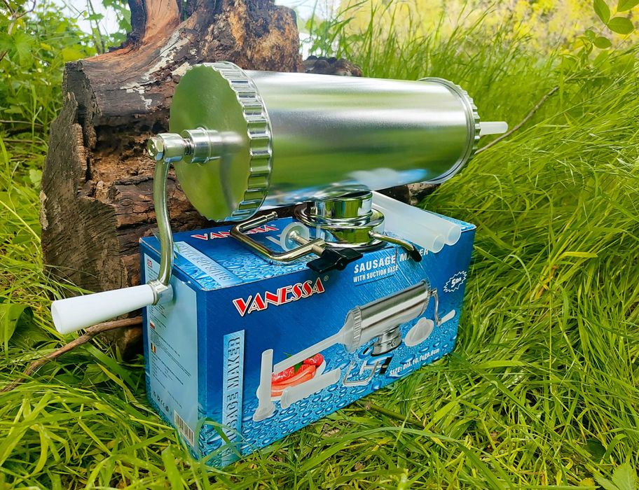 Шприц для приготовления домашних сосисок колбасница объем 2,5кг мангал