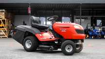 Traktorek kosiarka Husqvarna B&S 2 Cylindry (300601.5) - Baras
