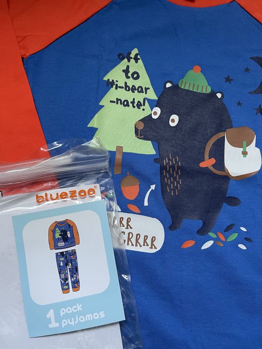 Дитяча піжама Bluezzo, на 4-5 років (104-110 см). НОВА.