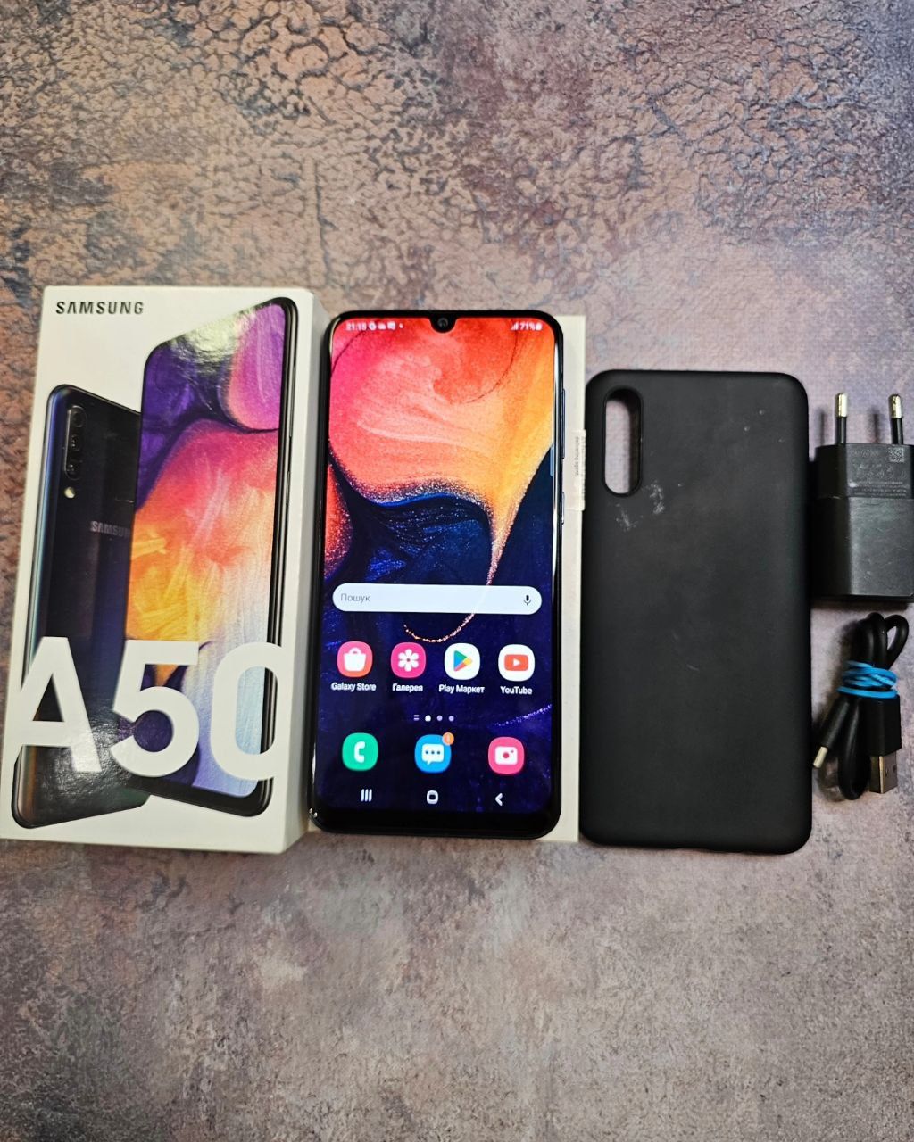 Samsung galaxy a50 4/64