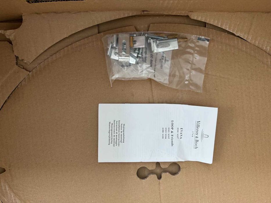 Раковина Villeroy&Boch Evana 61440001 розмір 67,5 х 47,5см