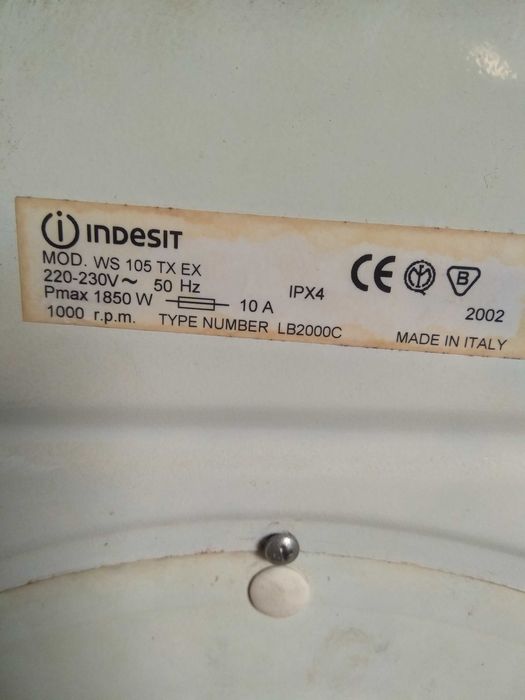 Стиральная машина indesit