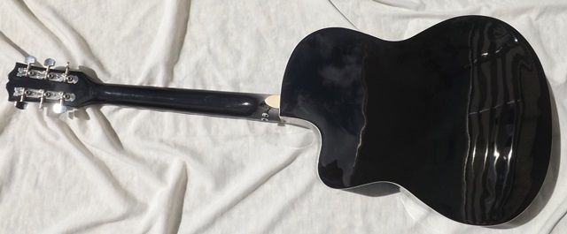 Kit de guitarra semiacústica de marca TS