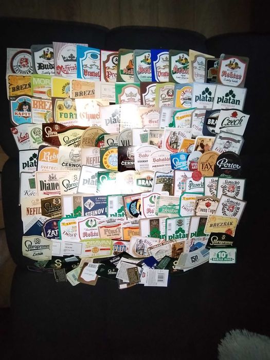 Czechy 110 szt etykiet na piwo