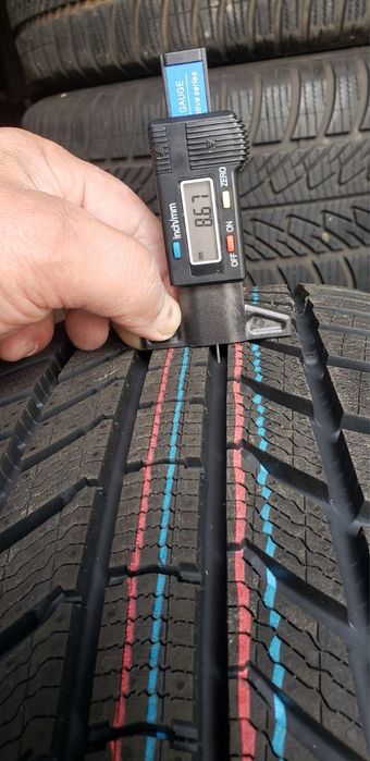 235/55 R19 105T Continental WinterContact TS870 XL