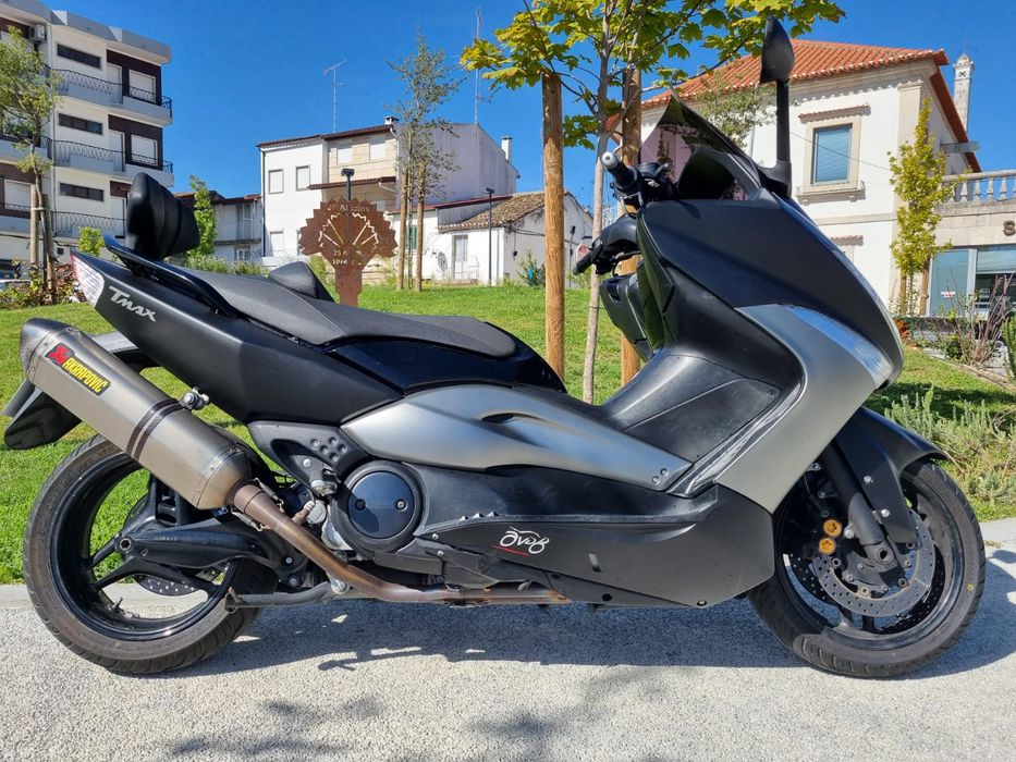 Yamaha TMax 500.