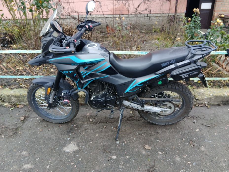 Продам мотоцикл майже новий