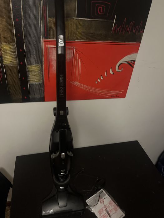 Aspirador de pé e mao