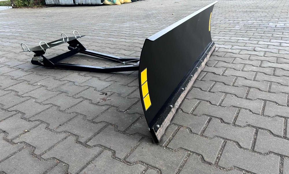 Pług do śniegu / szybki montaż / pług uniwersalny