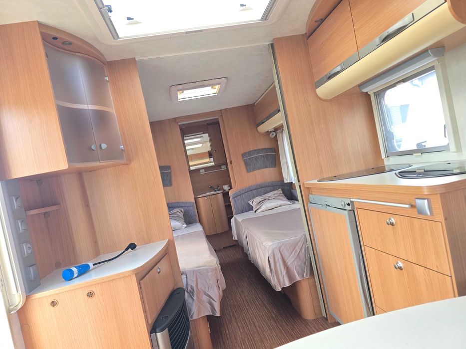 ADRIA 542UT duża łazienka na tyle przyczepa kempingowa fendt hobby wlu