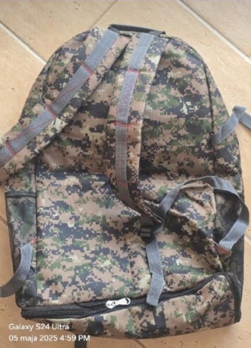 DUŻY pojemny wojskowy wędkarski trekkingowy górski plecak moro khaki.