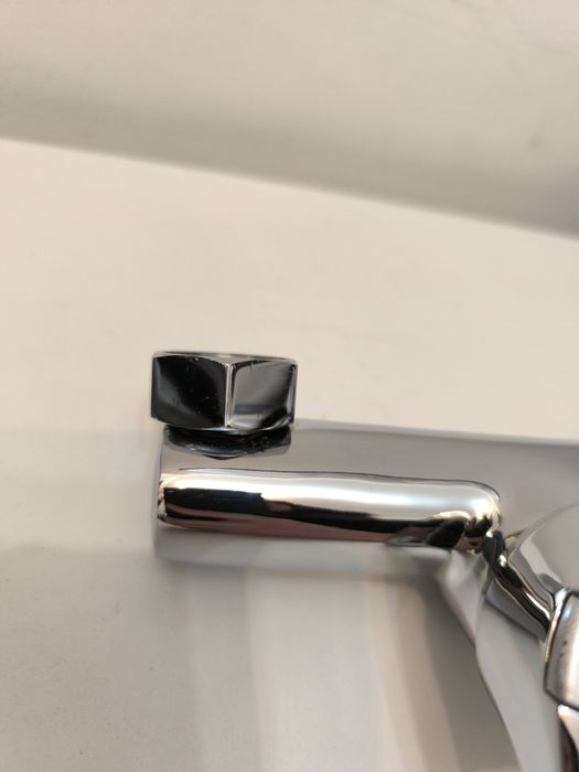 Bateria kran ścienna natryskowa chrom JH
