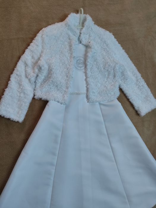 Alba komunijna dla dziewczynki, sukienka do komunii