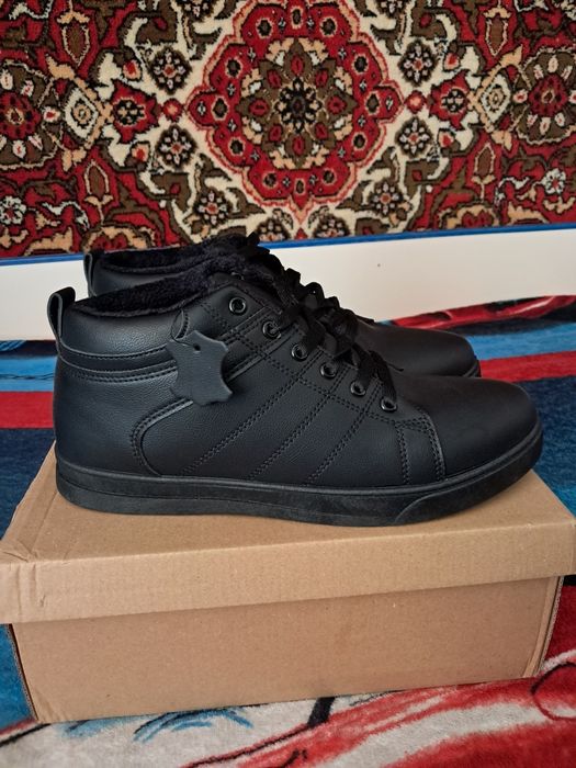 Зимові чоловічі шкіряні ботинки