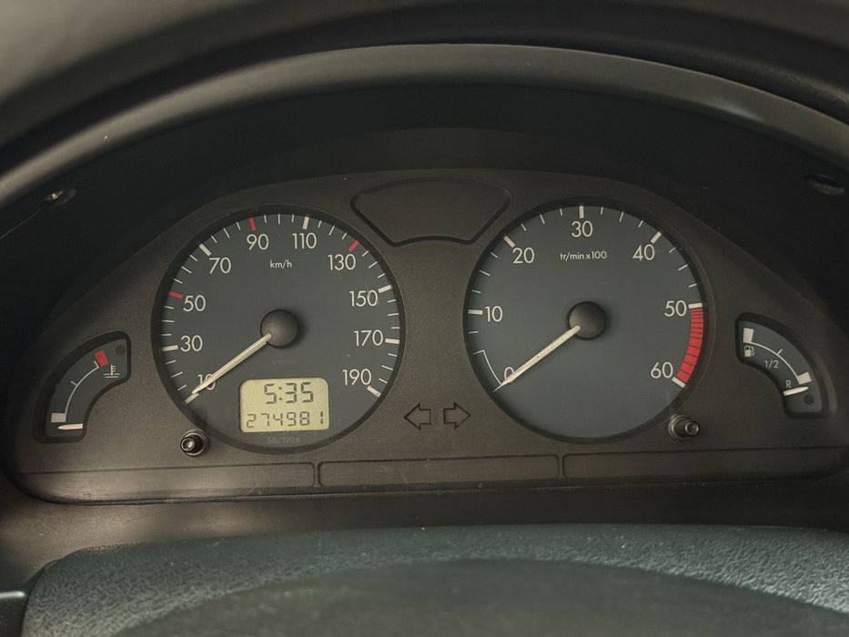 Vendo Citroen saxo 1.5d em muito bom estado