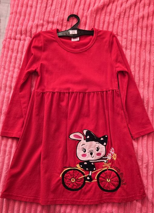 Продам дитячі сукні