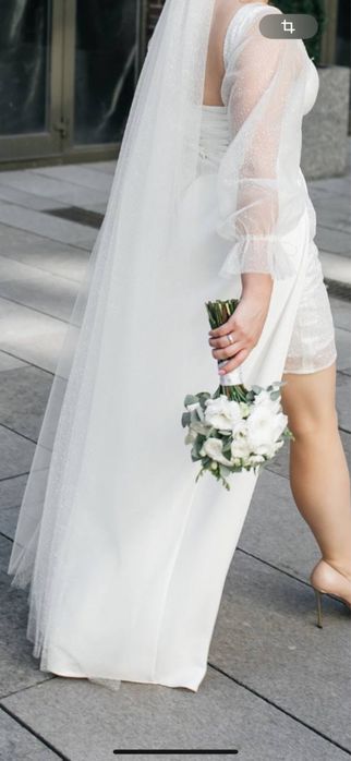 Весільня сукня в гарному стані