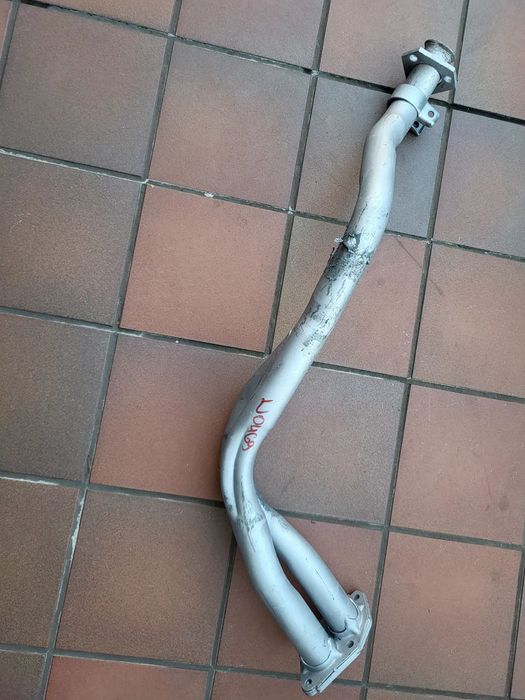 Rura kolektorowa Audi 100 c3  1.9 WH -83-84 ,2.0KP 85-87 2.1 WC 82-84  sedan ,Avant 431253101AQ
