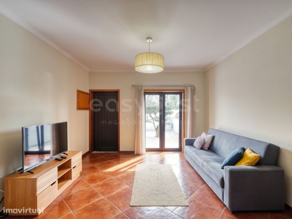 Moradia Totalmente Remodelada e Mobilada em Aveiro - 3 Quartos | 3 ...